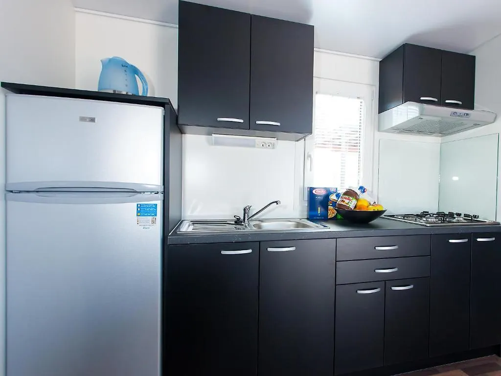 Camping Adria Mobile Homes In Camping Kastanija Novigrad Istria Feriepark