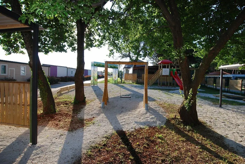 Feriepark Camping Adria Mobile Homes In Camping Kastanija Novigrad Istria